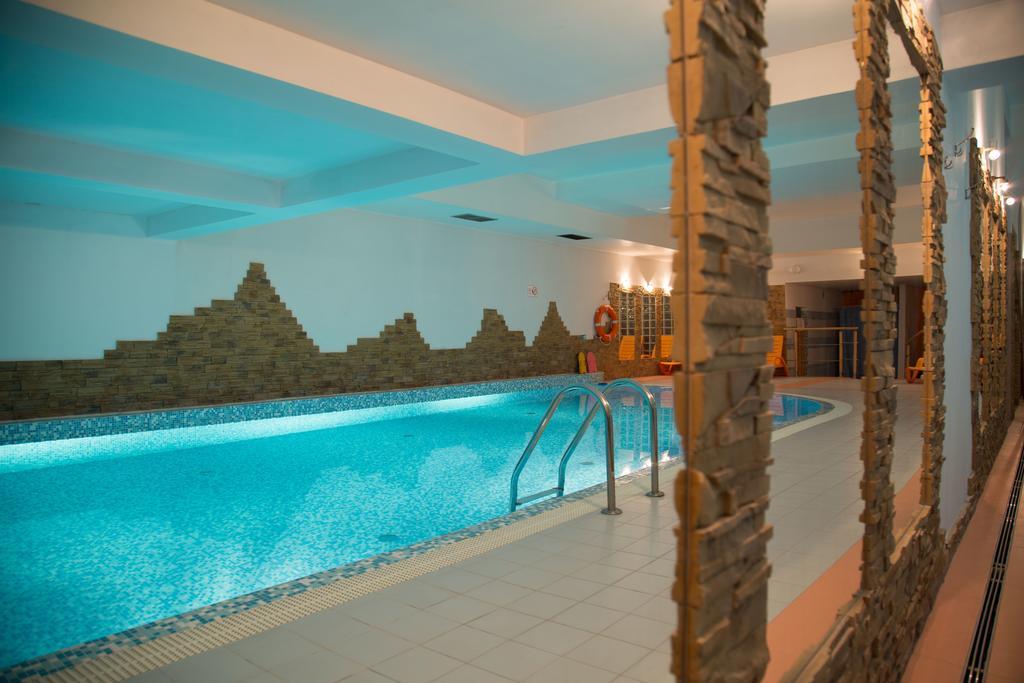 Apartament Radowid 15 W Centrum Z Basenem زاكوباني المظهر الخارجي الصورة