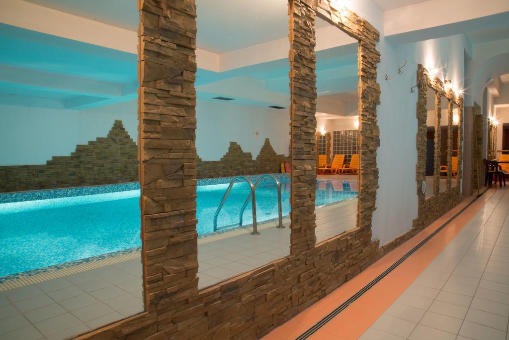 Apartament Radowid 15 W Centrum Z Basenem زاكوباني المظهر الخارجي الصورة